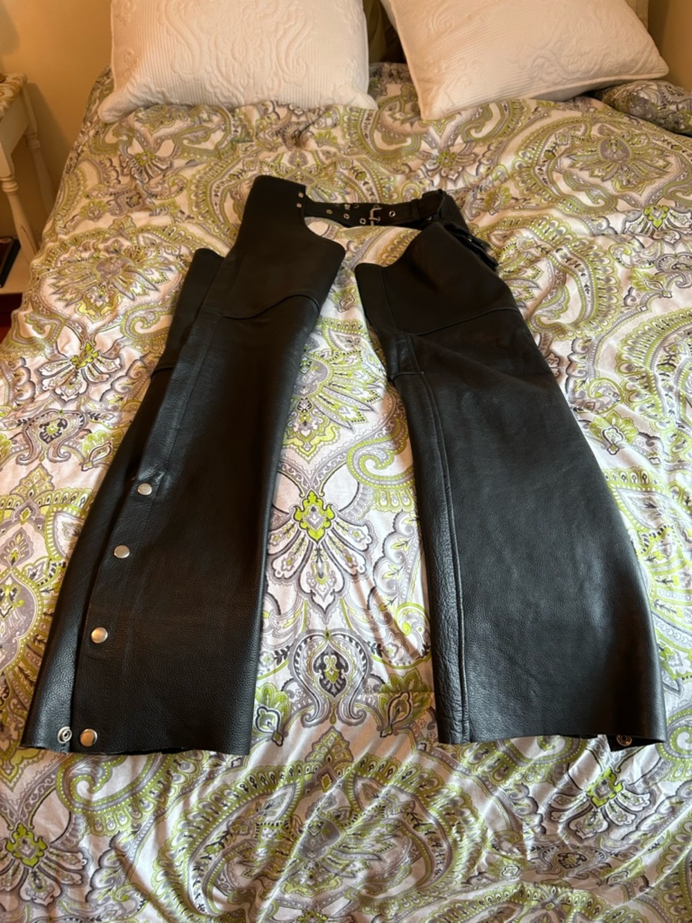Black Leather Motorcycle Chaps - Women's Protective Overpants